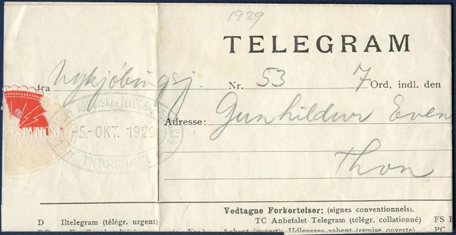 Telegram from Nykjøbing Sjælland and sent expedited in Thorshavn 5 October 1929. Stamped with oval cachet “DET STORE NORDISKE TELEGRAF-SELSKAB / THORSHAVN / 5 OKT 1929”.