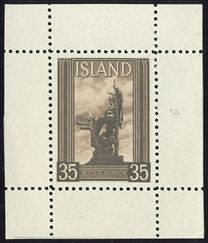 Leifr Eiricssons Day 1938, 35 (aur) ÍNGÓLFUR ARNARSON dark brown with full margins on all 4 sides, perforated. Halftone recess printing by Staatsdruckerei, Wien. As small single stamp sheet extremely rare.