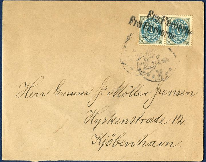 Letter from Faroe Island to Copenhagen (+/- 1900). Pair 4 øre bicolored perforation 12 3/4 cancelled twice with 1-line mark “Fra Færöerne” in Copenhagen. 
