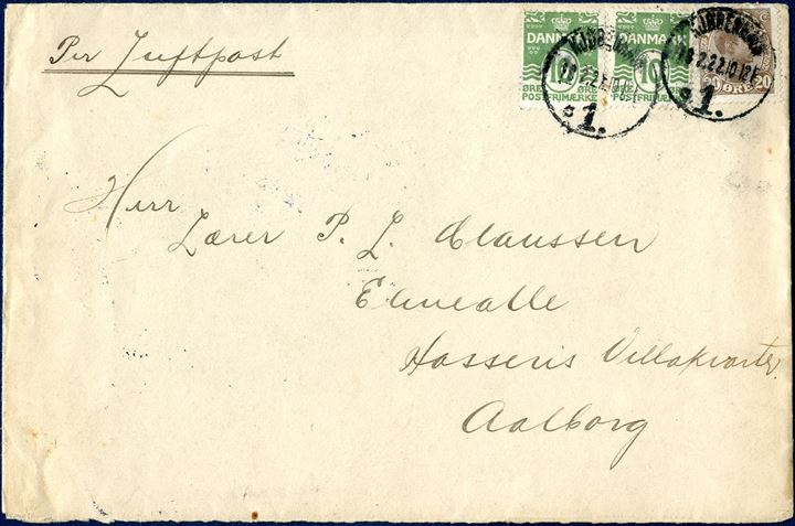 Air Mail service introduced due to frozen waters across the belts, airmail letter with two 10 øre wavy-line and 20 øre brown CHR X (round corner) on letter from Copenhagen 18 February 1922 to Aalborg (arriving 20.2.1922), paying 20 øre letter rate and 20 øre Air Mail charge. The plane flew between Aarhus-Samsø and Kalundborg. The Air Force established a tent camp at Gisseløre near Kalundborg and an “Airport” was made directly on the ice.